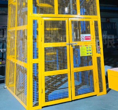 天柱货梯可以安装在室外吗