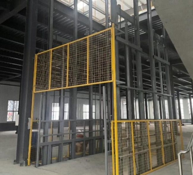 天柱请详细介绍一下货梯安装在室外的维护方法